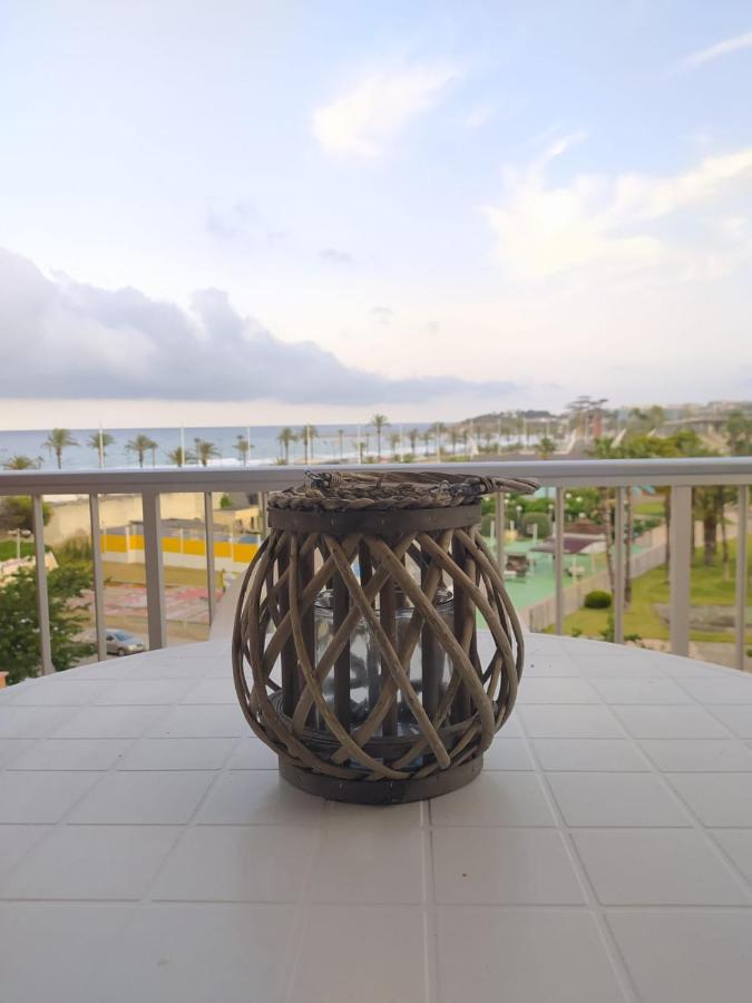 Apartamento Palmeras ลาปีเนดา ภายนอก รูปภาพ