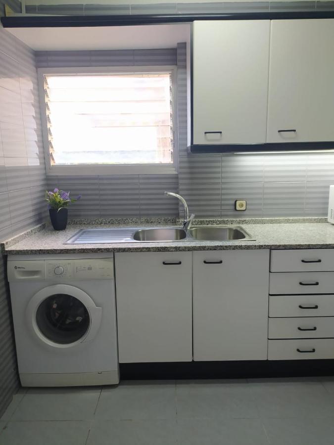 Apartamento Palmeras ลาปีเนดา ภายนอก รูปภาพ