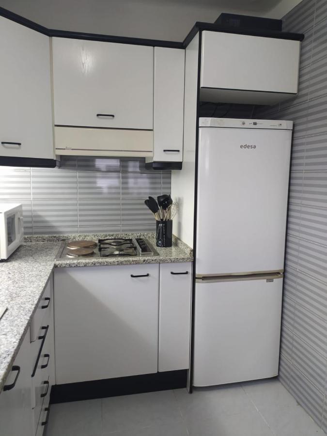 Apartamento Palmeras ลาปีเนดา ภายนอก รูปภาพ