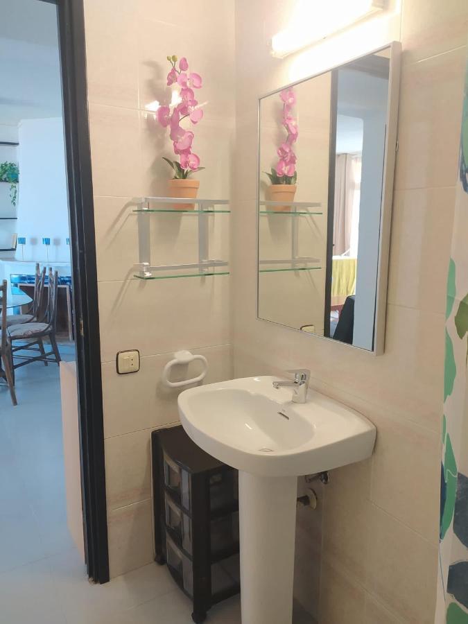 Apartamento Palmeras ลาปีเนดา ภายนอก รูปภาพ